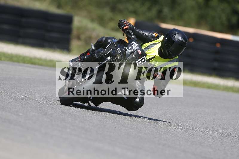 /43 08.08.2025 Discover the Bike ADR/Race 3 rot/69
